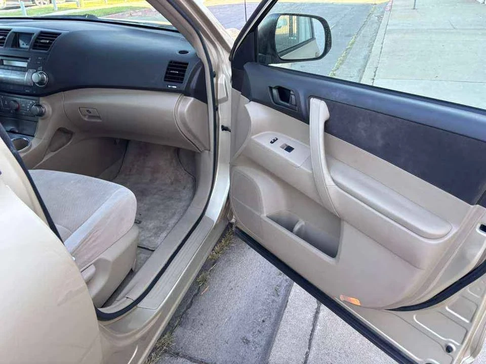 2008 Toyota Highlander - Image 15 of 19