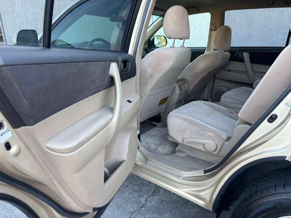 2008 Toyota Highlander - Image 16 of 19