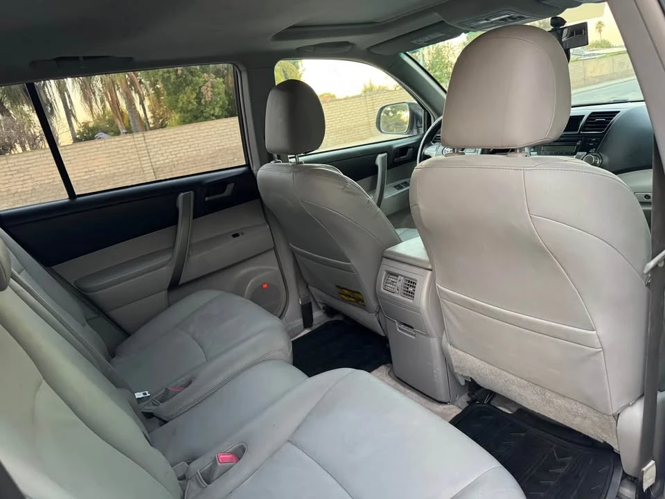 2008 Toyota Highlander - Image 4 of 8