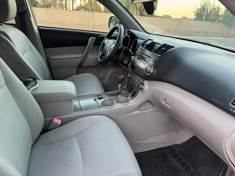 2008 Toyota Highlander - Image 3 of 8