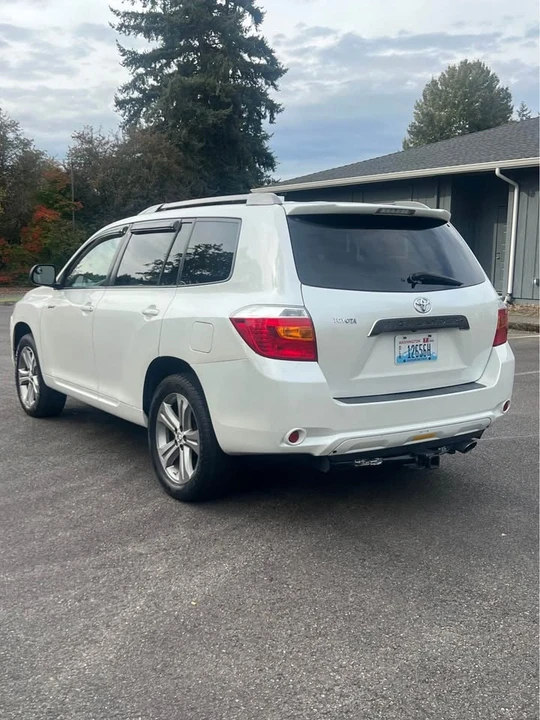 2008 Toyota Highlander - Image 4 of 11