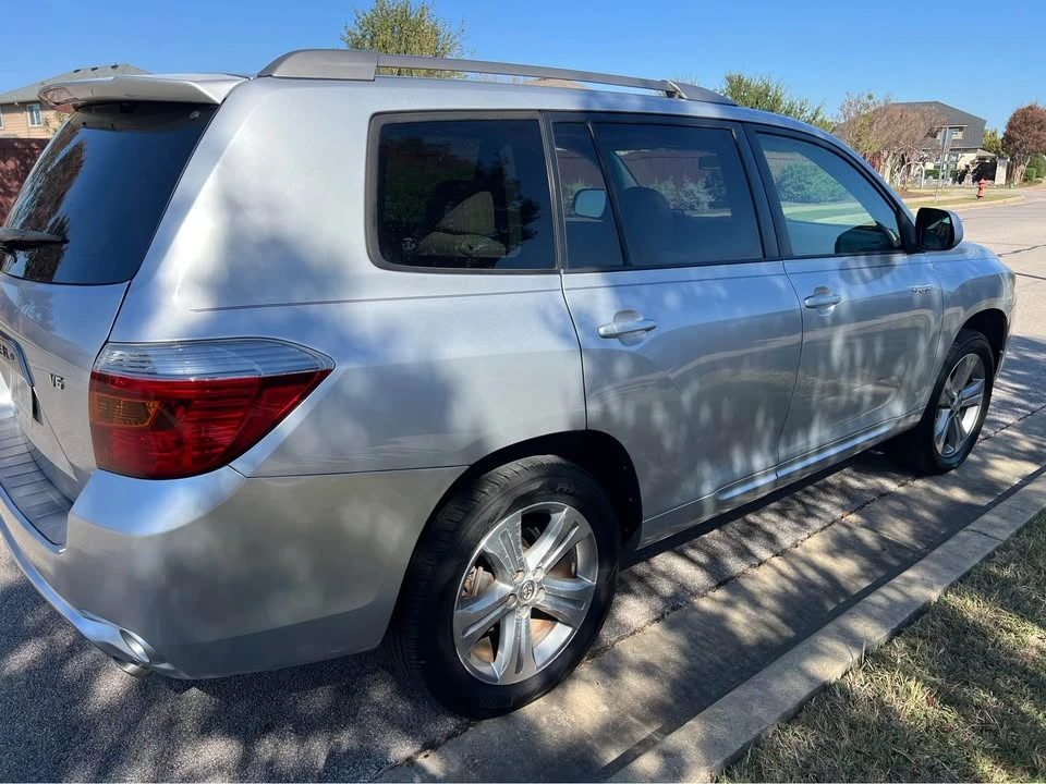 2008 Toyota Highlander - Image 2 of 8