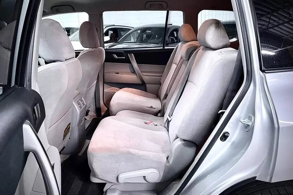 2008 Toyota Highlander - Image 14 of 19