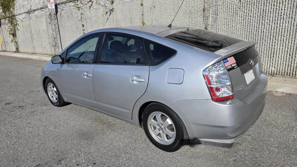2008 Toyota Prius 2nd Gen - Image 2 of 15