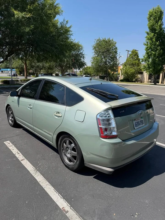 2008 Toyota Prius 2nd Gen - Image 5 of 10