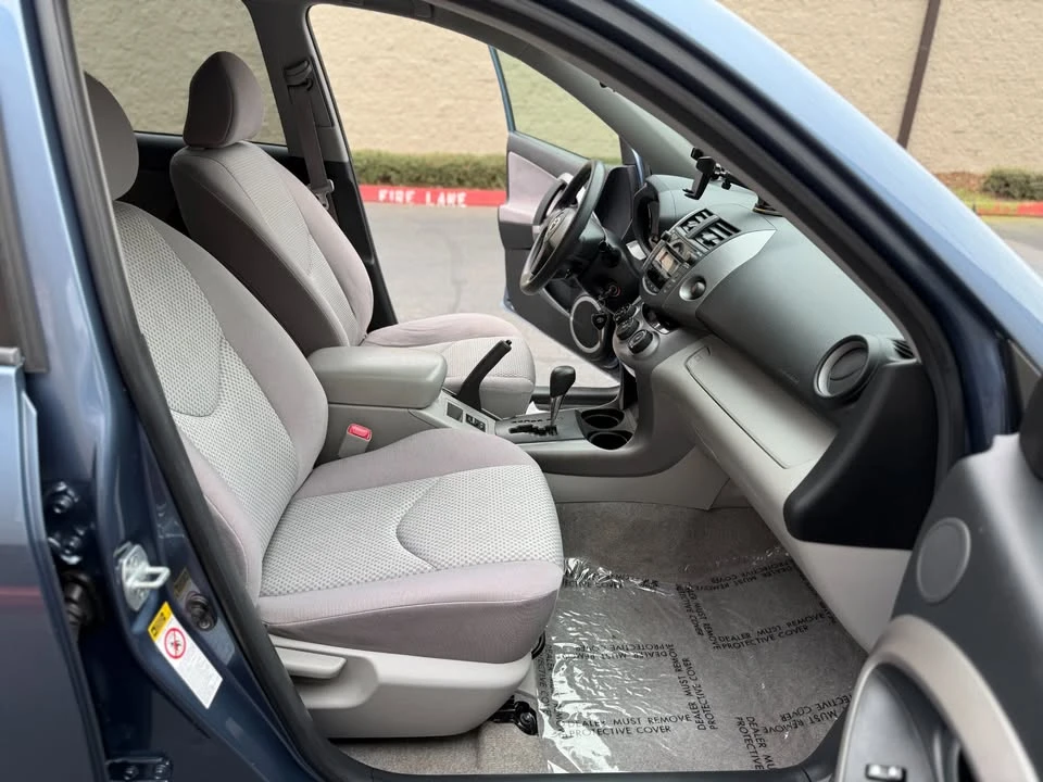 2008 Toyota RAV4 3rd Gen - Image 16 of 20