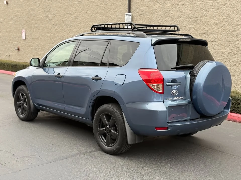 2008 Toyota RAV4 3rd Gen - Image 7 of 20
