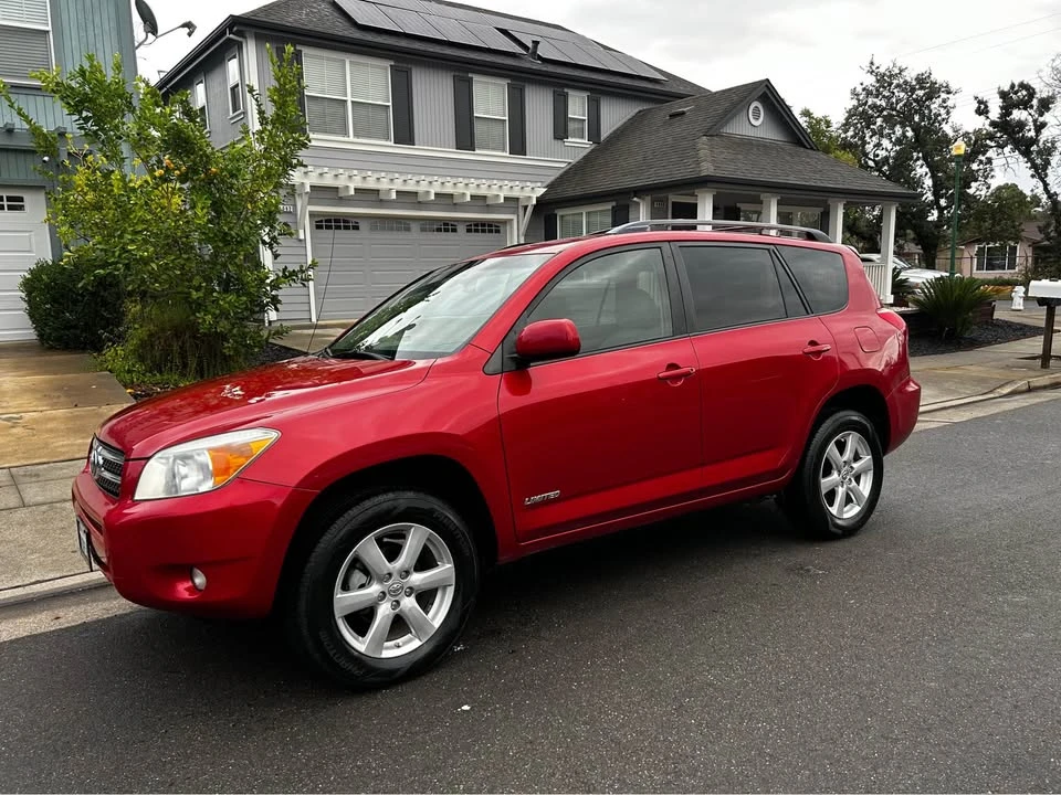2008 Toyota RAV4 3rd Gen - Image 5 of 8