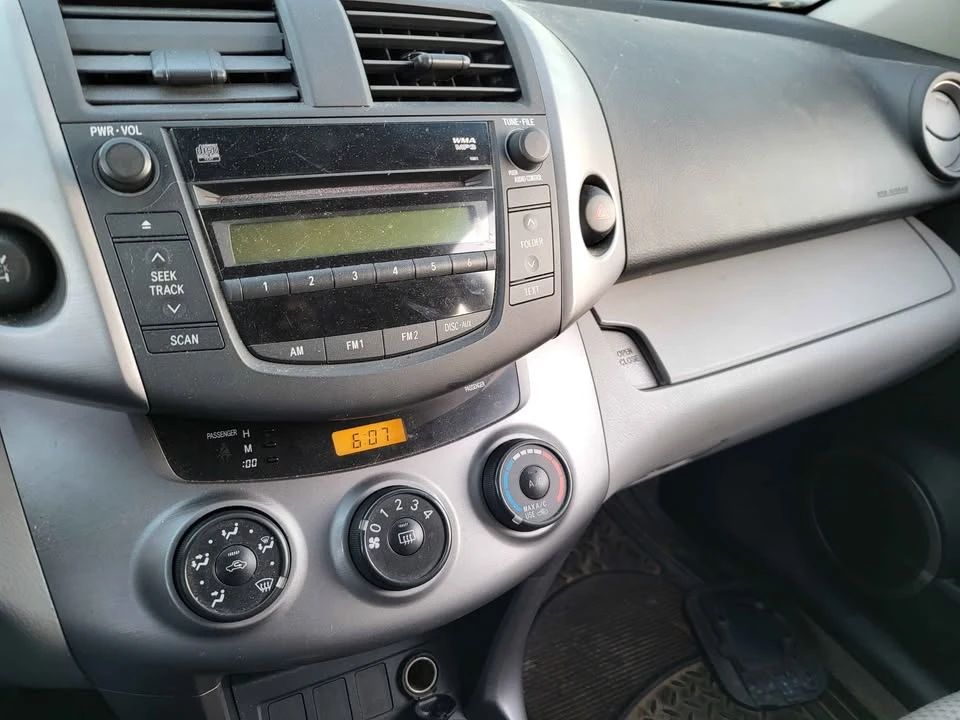 2008 Toyota RAV4 3rd Gen - Image 16 of 16