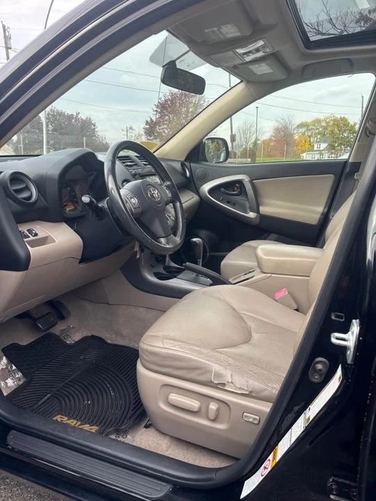 2008 Toyota RAV4 3rd Gen - Image 5 of 12