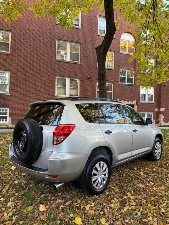2008 Toyota RAV4 3rd Gen - Image 8 of 16