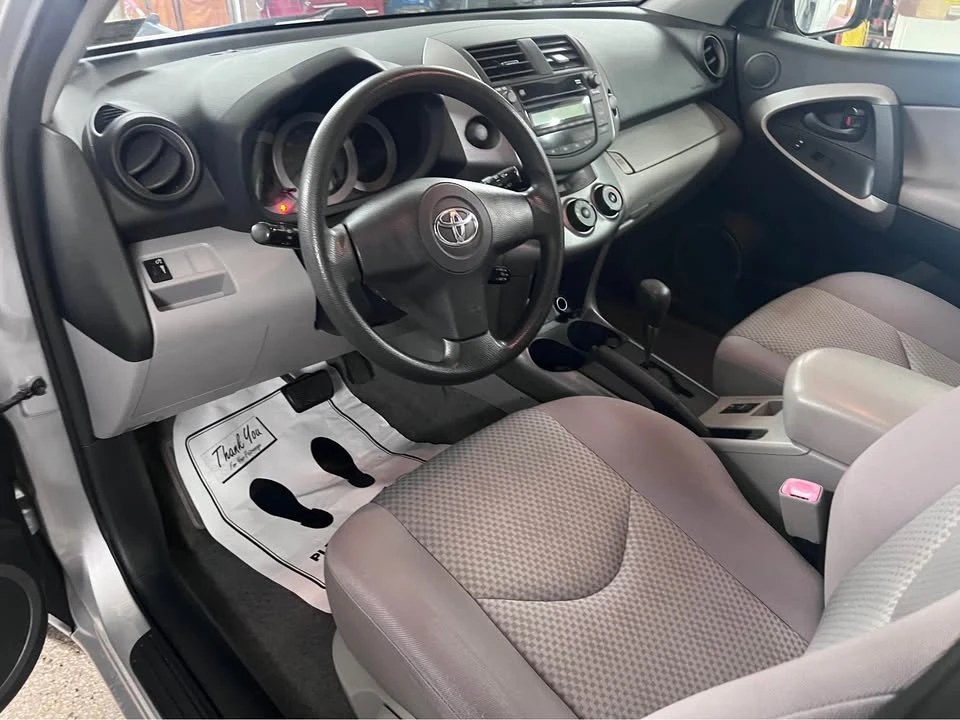 2008 Toyota RAV4 3rd Gen - Image 9 of 13