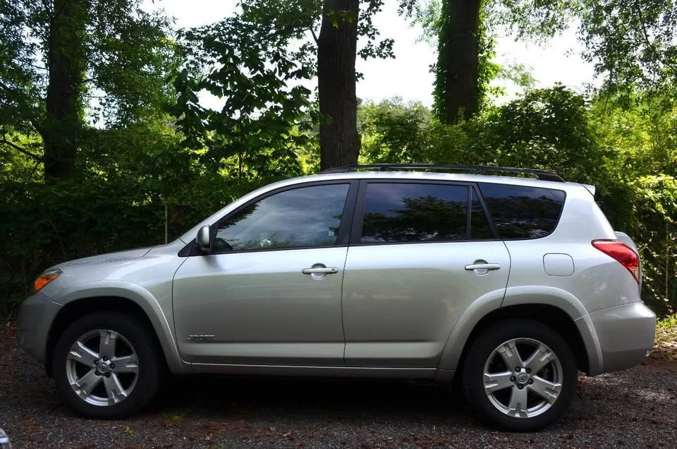 2008 Toyota RAV4 3rd Gen - Image 5 of 14