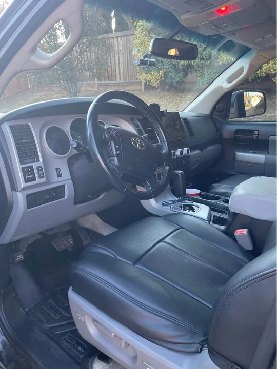 2008 Toyota Sequoia 2nd Gen - Image 4 of 10
