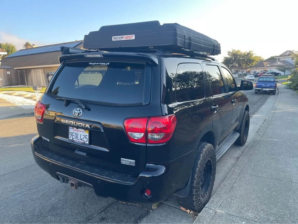 2008 Toyota Sequoia 2nd Gen - Image 3 of 10
