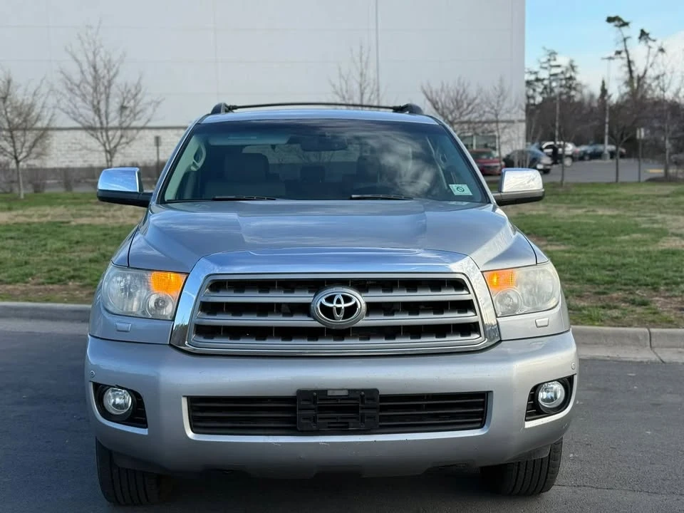 2008 Toyota Sequoia 2nd Gen - Image 10 of 20