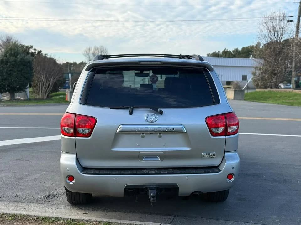 2008 Toyota Sequoia 2nd Gen - Image 8 of 20
