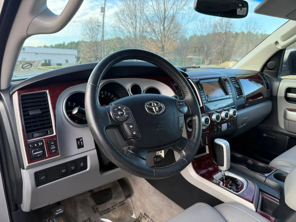 2008 Toyota Sequoia 2nd Gen - Image 19 of 20