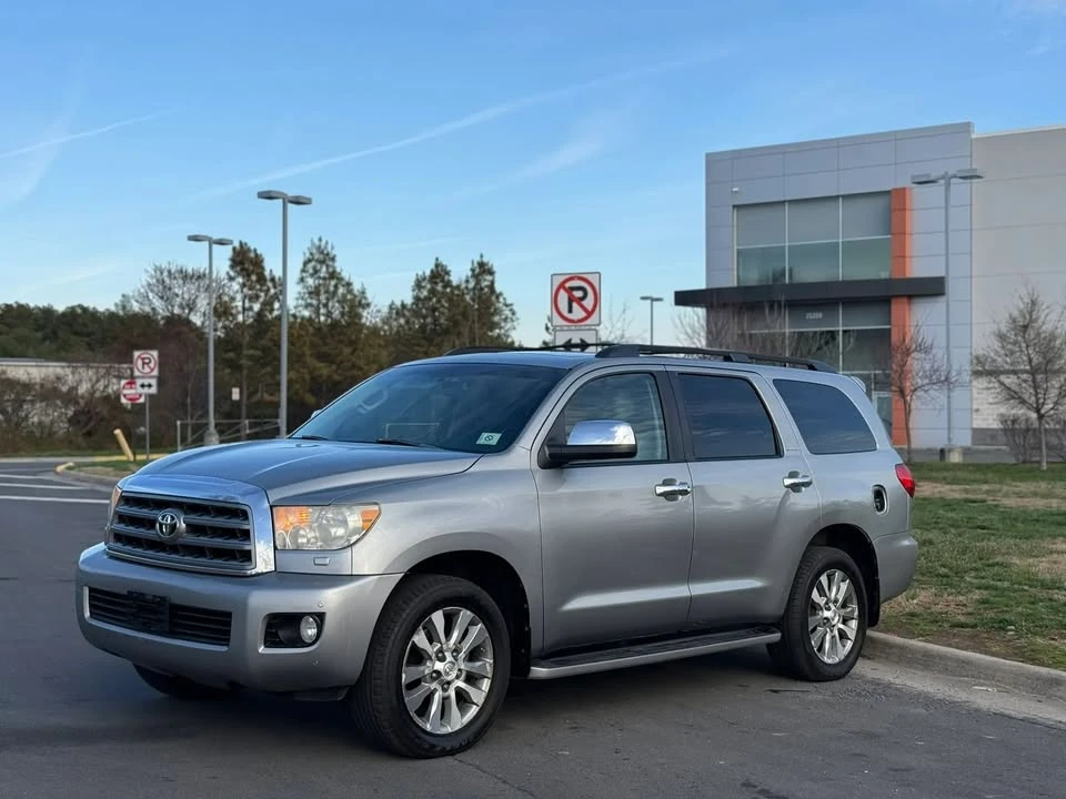 2008 Toyota Sequoia 2nd Gen - Image 9 of 20
