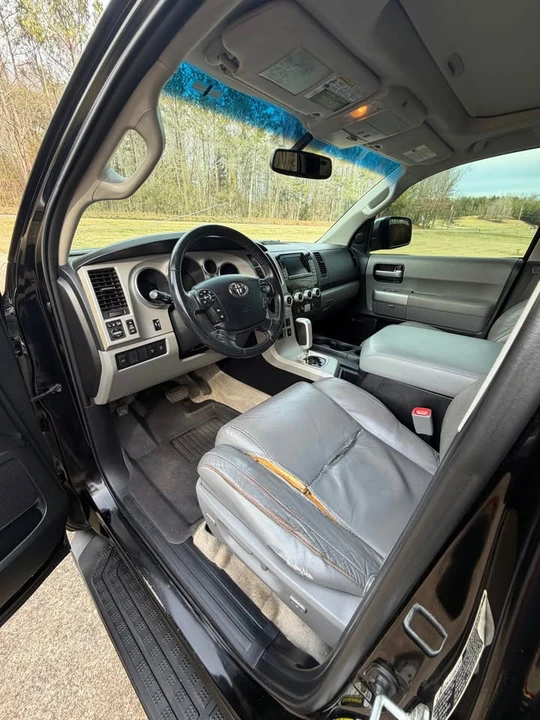 2008 Toyota Sequoia 2nd Gen - Image 12 of 19