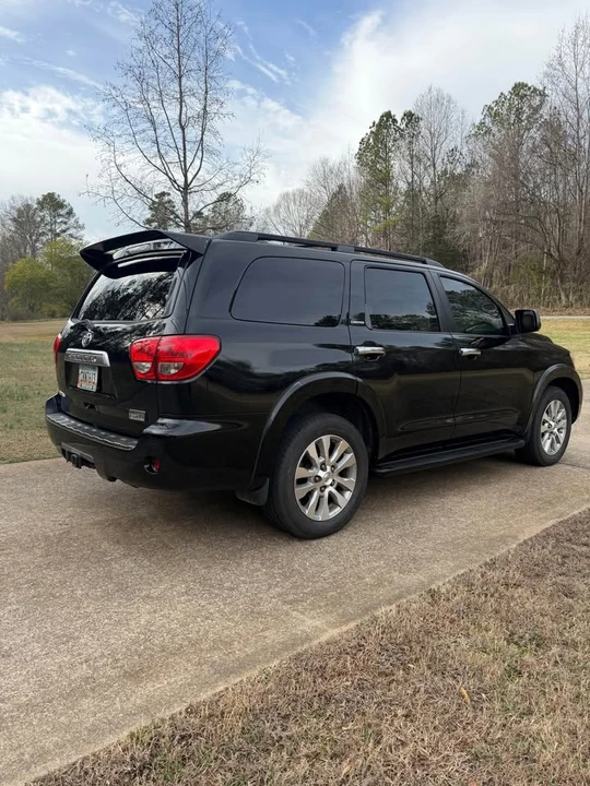 2008 Toyota Sequoia 2nd Gen - Image 5 of 19