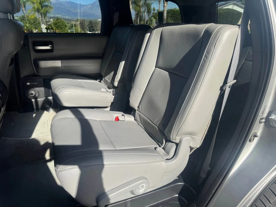 2008 Toyota Sequoia 2nd Gen - Image 9 of 14