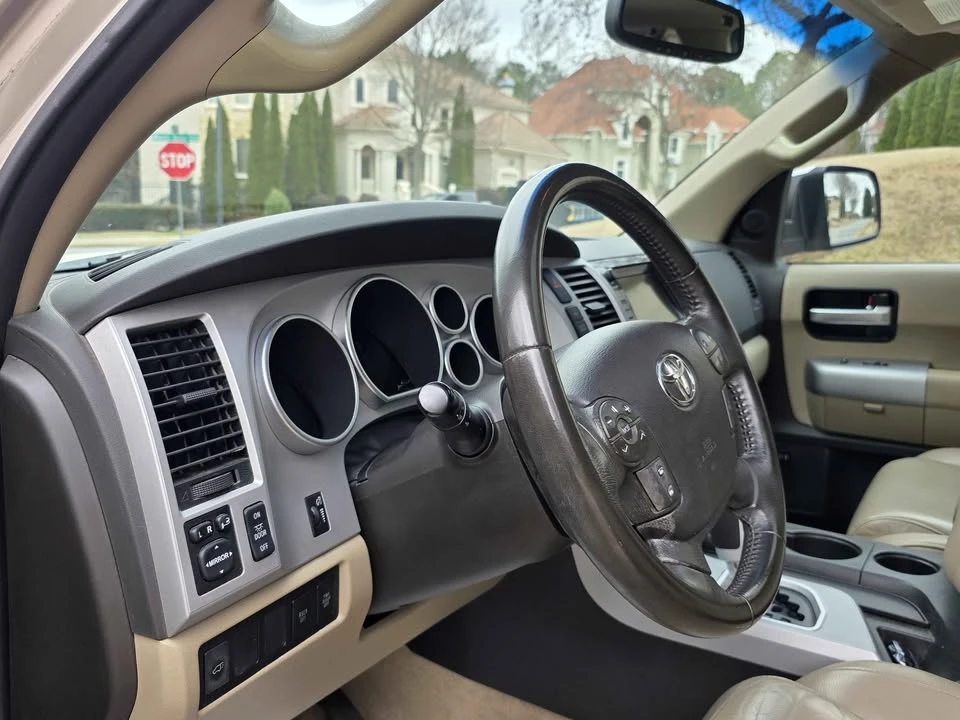 2008 Toyota Sequoia 2nd Gen - Image 7 of 18