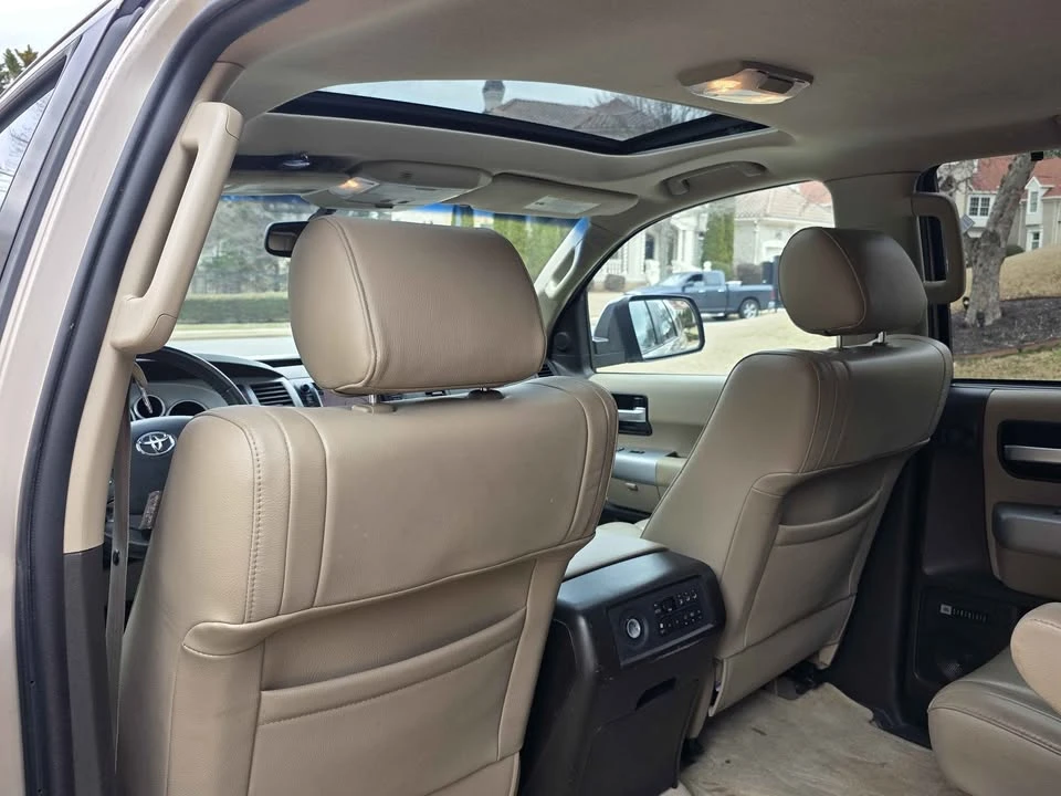 2008 Toyota Sequoia 2nd Gen - Image 9 of 18