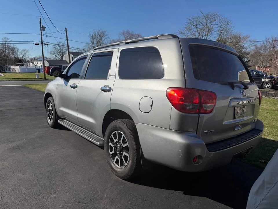 2008 Toyota Sequoia 2nd Gen - Image 3 of 19