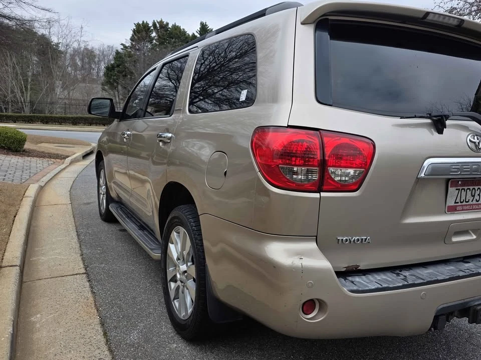2008 Toyota Sequoia 2nd Gen - Image 2 of 18
