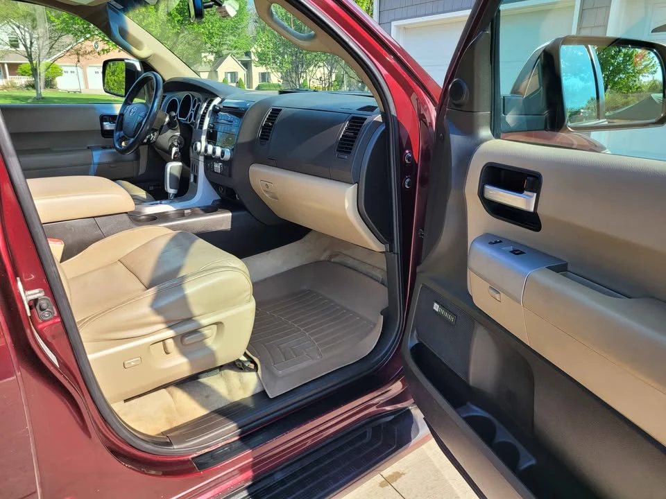 2008 Toyota Sequoia 2nd Gen - Image 9 of 20