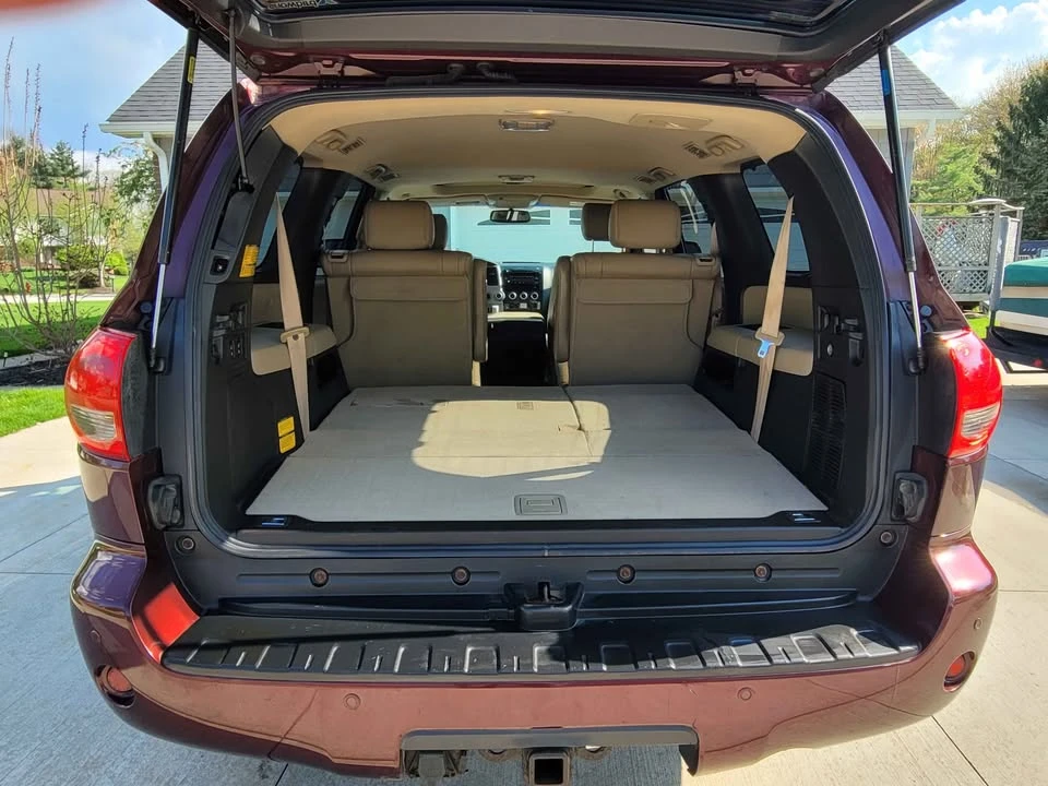 2008 Toyota Sequoia 2nd Gen - Image 7 of 20