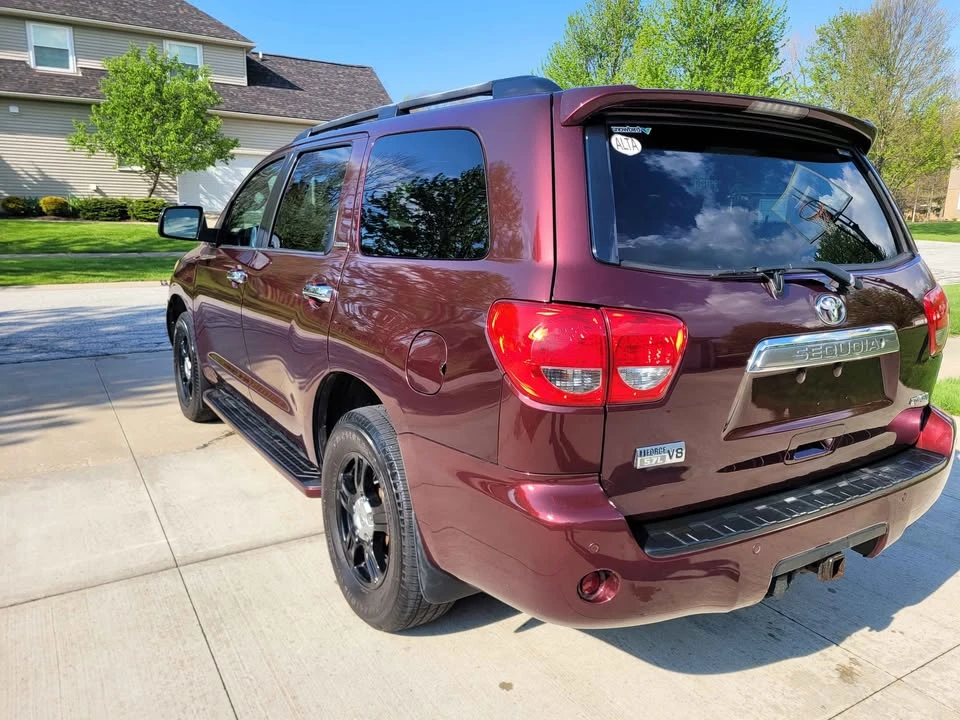 2008 Toyota Sequoia 2nd Gen - Image 10 of 20