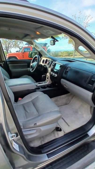 2008 Toyota Sequoia 2nd Gen - Image 8 of 12