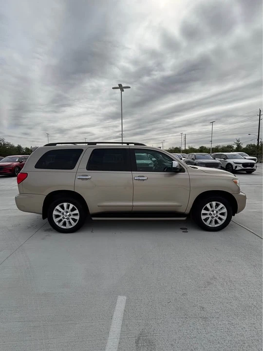 2008 Toyota Sequoia 2nd Gen - Image 4 of 11