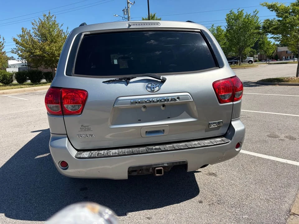 2008 Toyota Sequoia 2nd Gen - Image 4 of 8