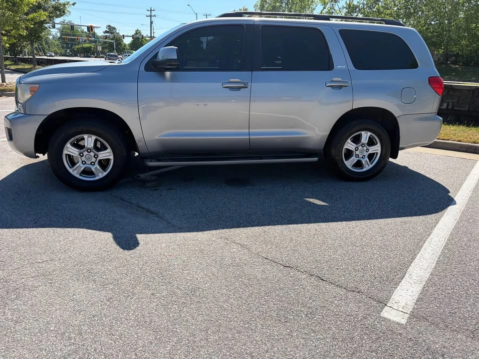 2008 Toyota Sequoia 2nd Gen - Image 3 of 8