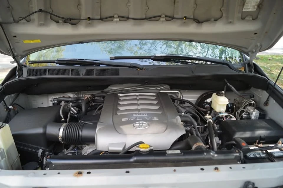 2008 Toyota Sequoia 2nd Gen - Image 16 of 20