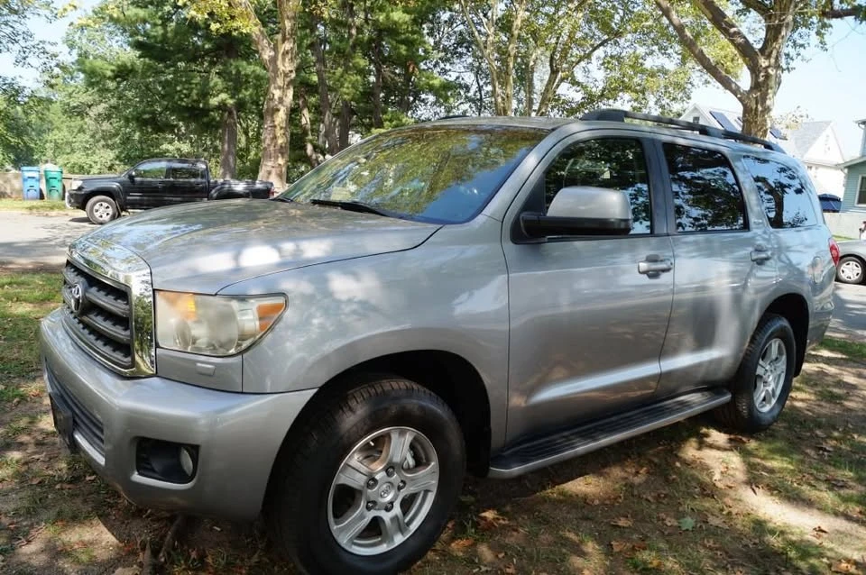 2008 Toyota Sequoia 2nd Gen - Image 3 of 20