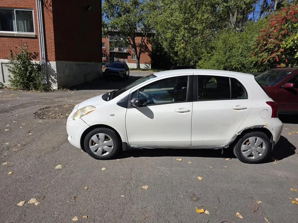 2008 Toyota Yaris - Image 2 of 8