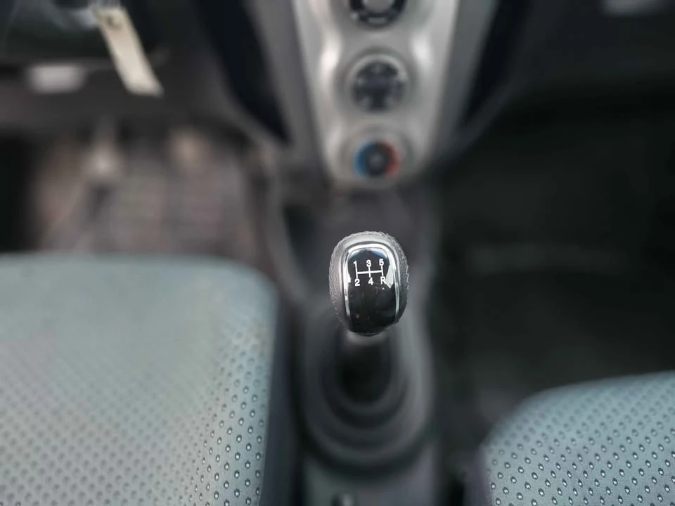 2008 Toyota Yaris - Image 13 of 14