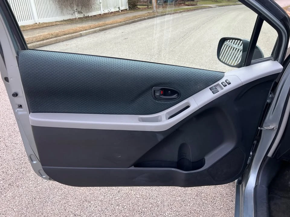 2008 Toyota Yaris - Image 11 of 20