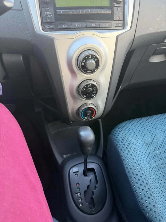 2008 Toyota Yaris - Image 7 of 10