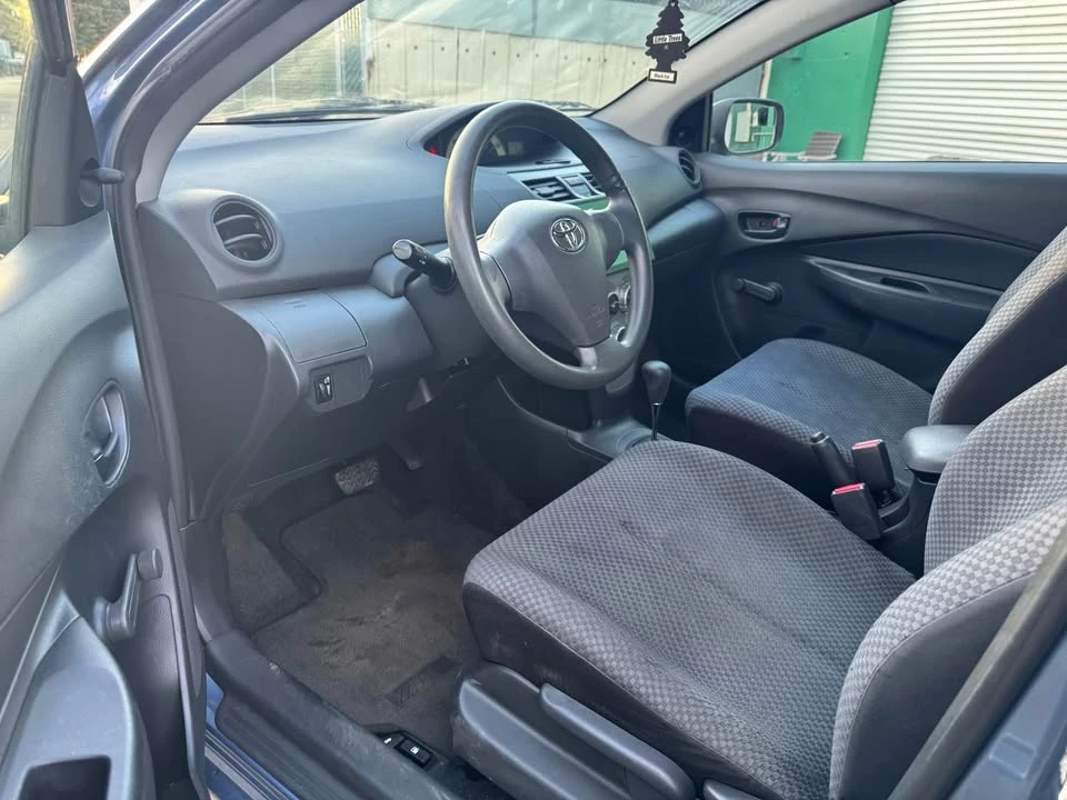 2008 Toyota Yaris - Image 9 of 15