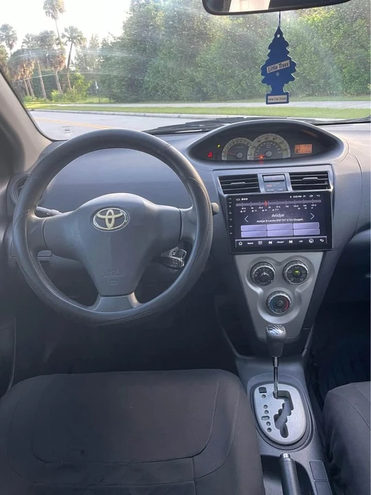 2008 Toyota Yaris - Image 9 of 13