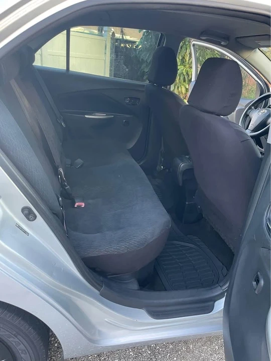 2008 Toyota Yaris - Image 12 of 13