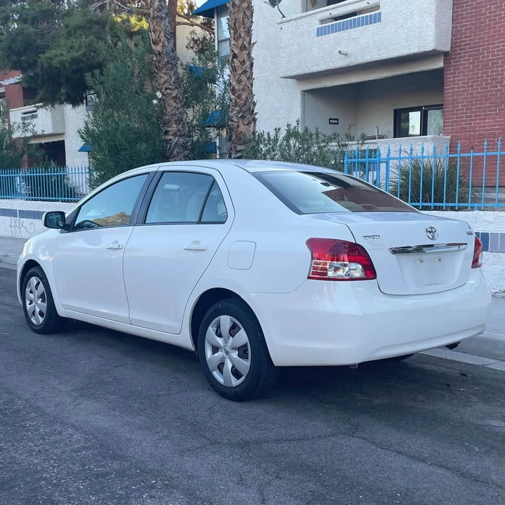 2008 Toyota Yaris - Image 3 of 10