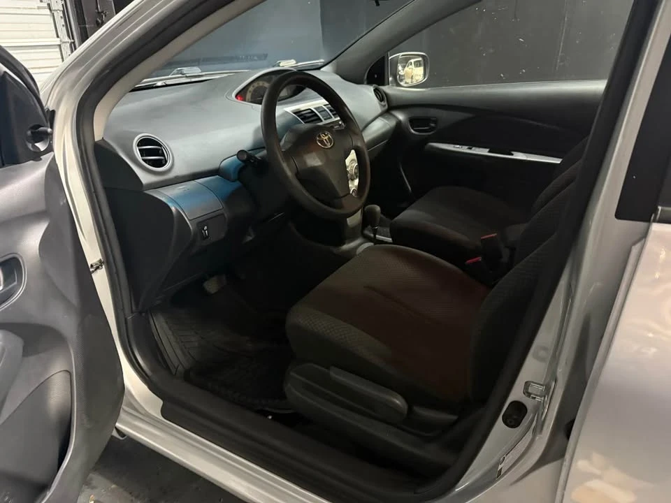 2008 Toyota Yaris - Image 9 of 14