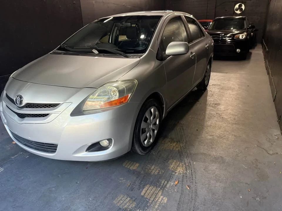 2008 Toyota Yaris - Image 2 of 14