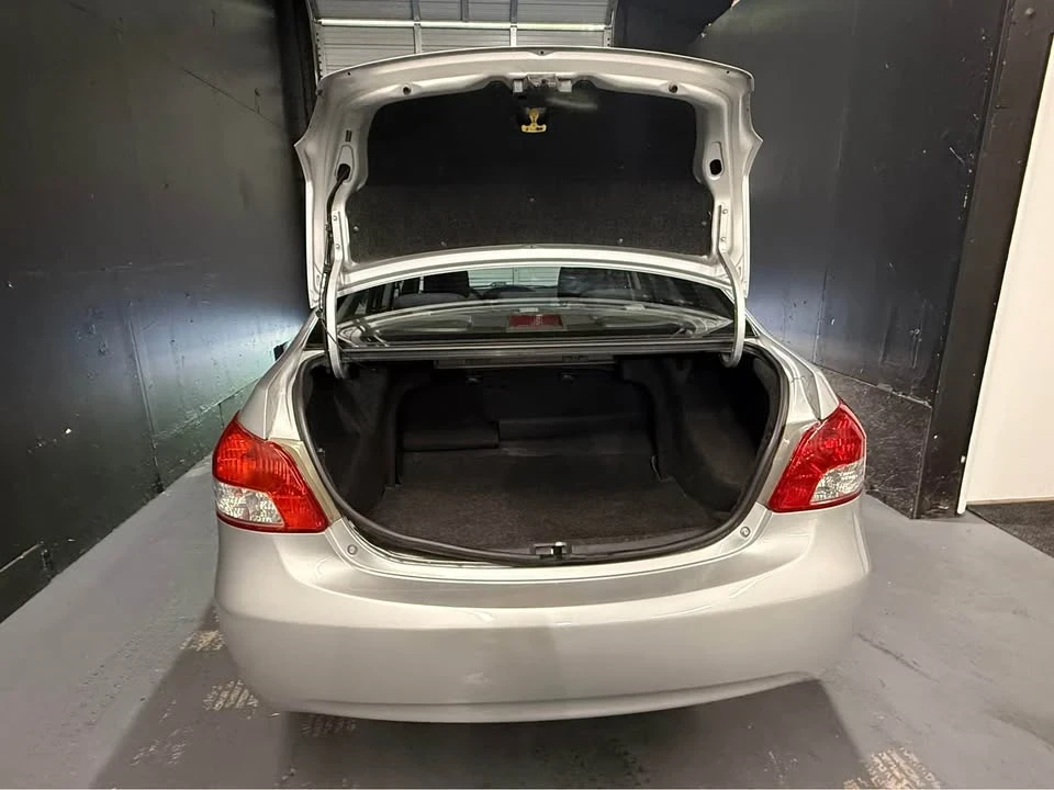 2008 Toyota Yaris - Image 10 of 14